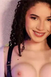 Bruna Santos - VR Porn Model