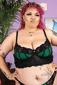 Dahlia Von Knight - VR Porn Model
