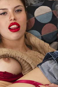 Macarena Lewis - VR Porn Model