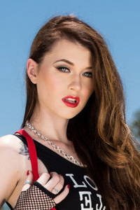 Misha Cross - VR Porn Model