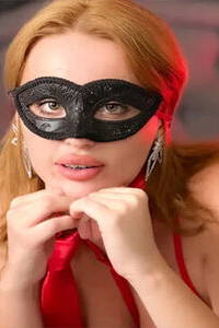 Raven Hex - VR Porn Model