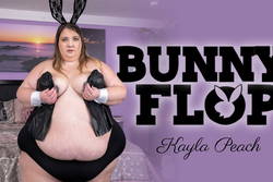 Bunny Flop - VR Porn Video